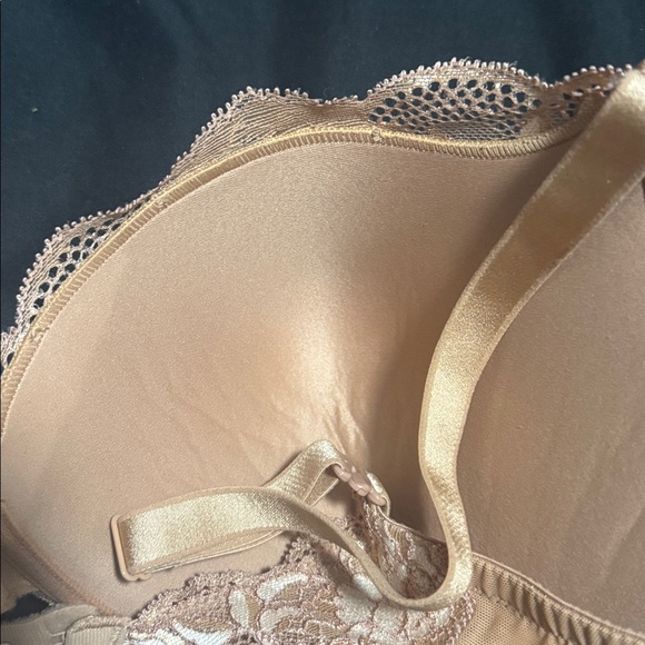 Adore Me Tan and Cream Lace Bra use 36ddd Bra Full Coverage Supportive Plus Size - Picture 6 of 9